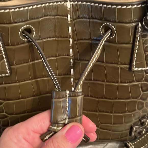 Tory Burch carryall bag Like New condition - Picture 5 of 12